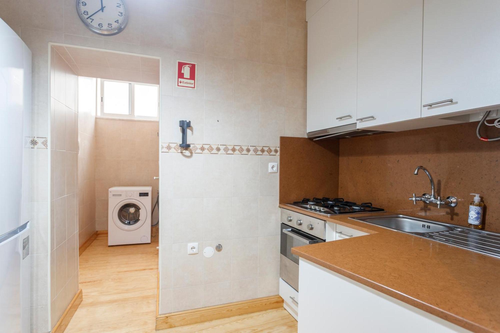Bica Cozy Apartment Lisbona Esterno foto