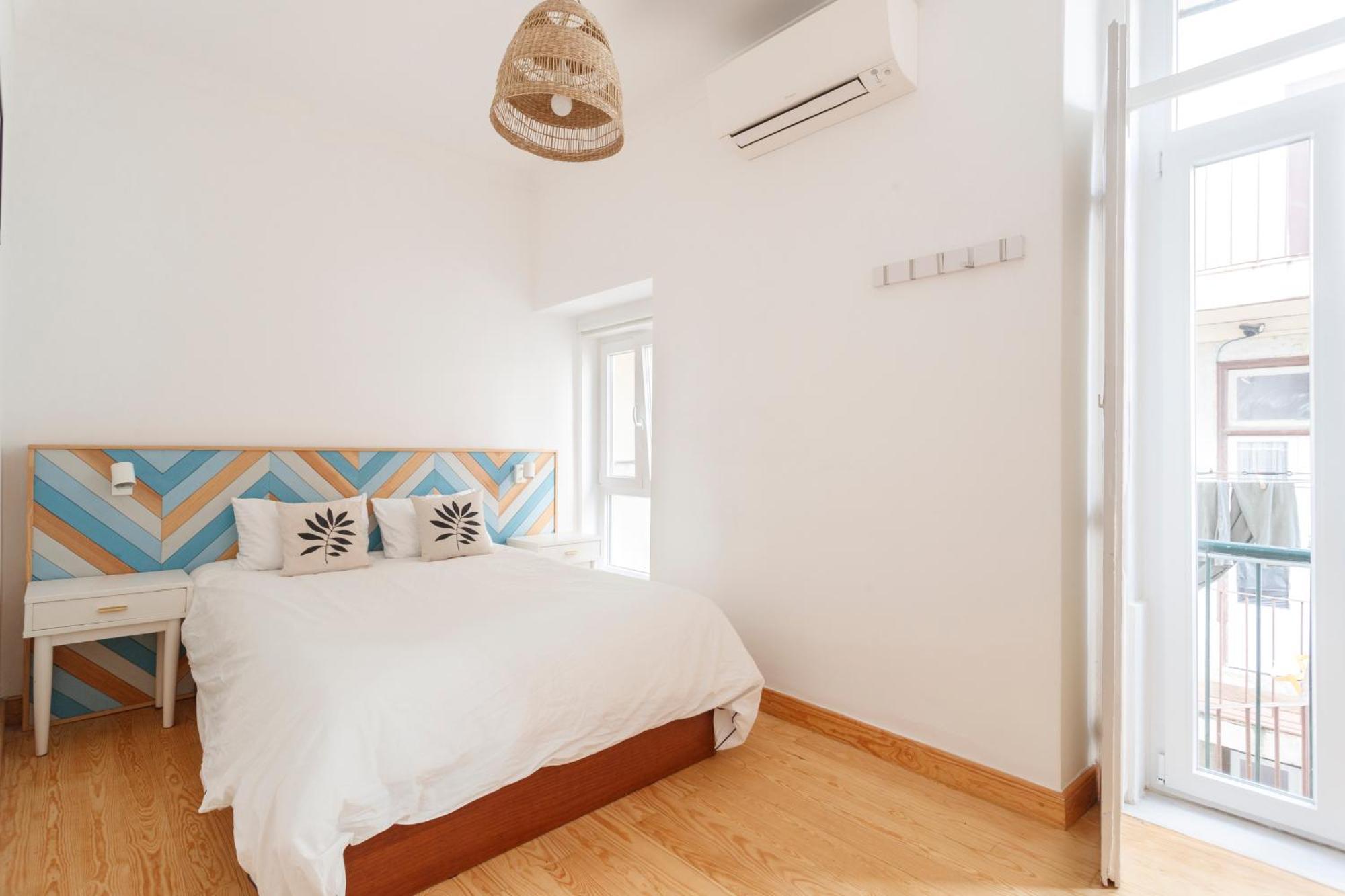 Bica Cozy Apartment Lisbona Esterno foto